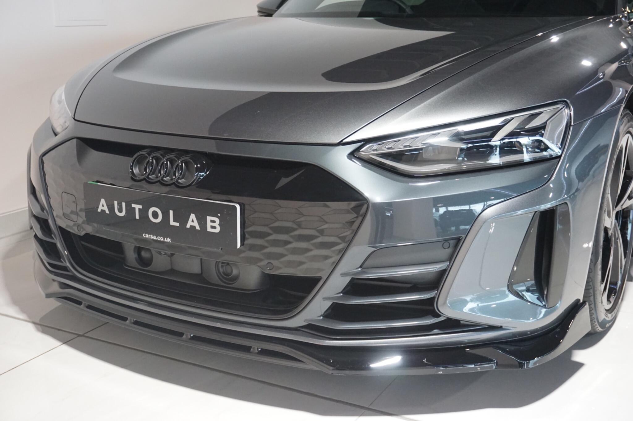 Audi e-tron GT 93.4kWh Saloon 4dr Electric Auto quattro (476 ps)